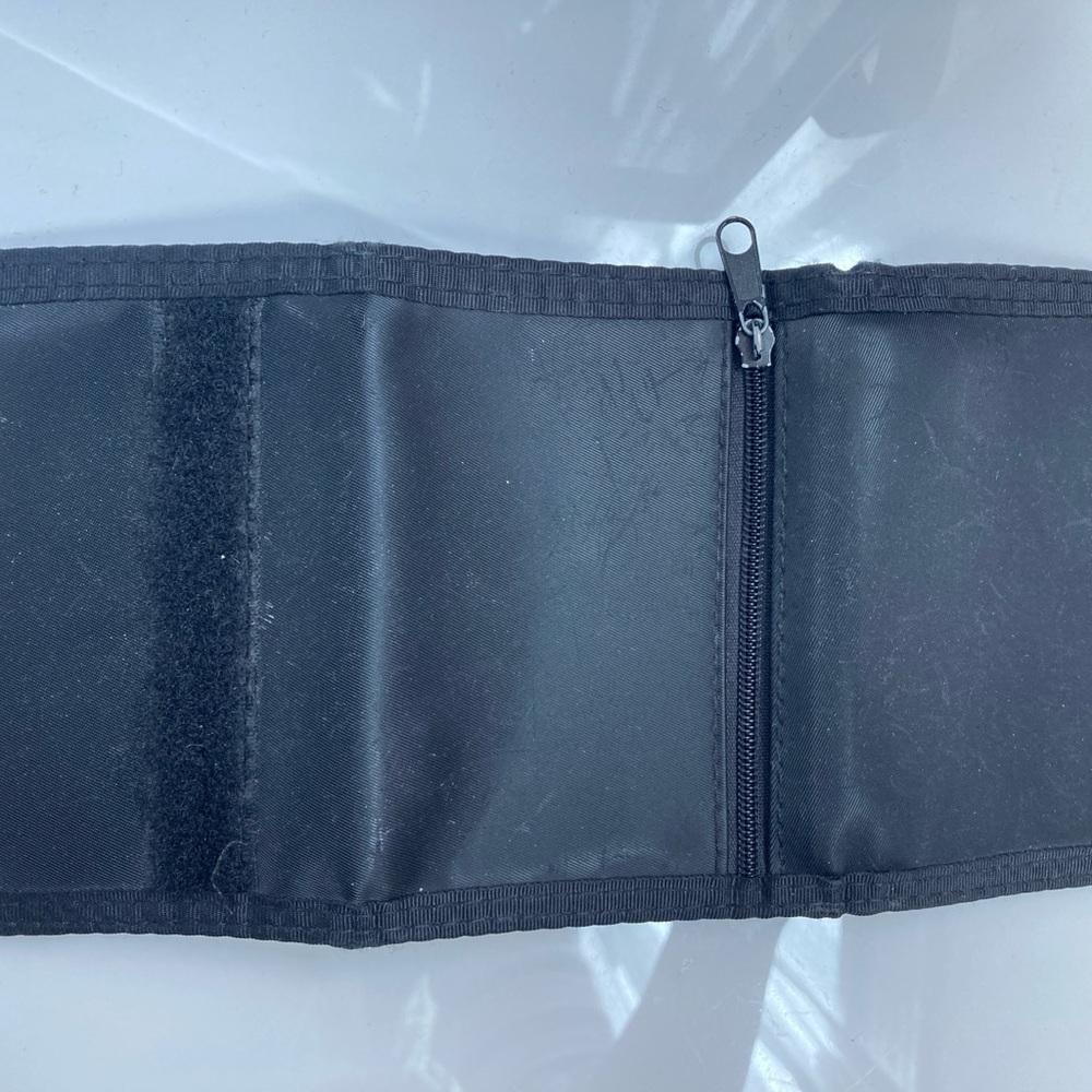 Two Men’s Wallets - Picture 6 of 7